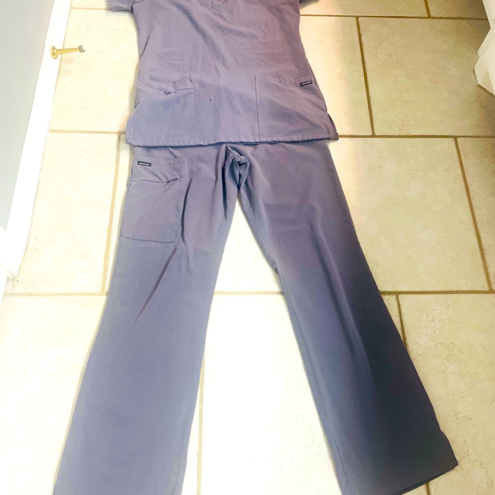 Jockey scrubs